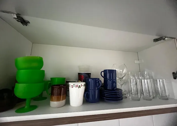 Apartamento espaçoso, a 300m da Praia do Forte Cabo Frio